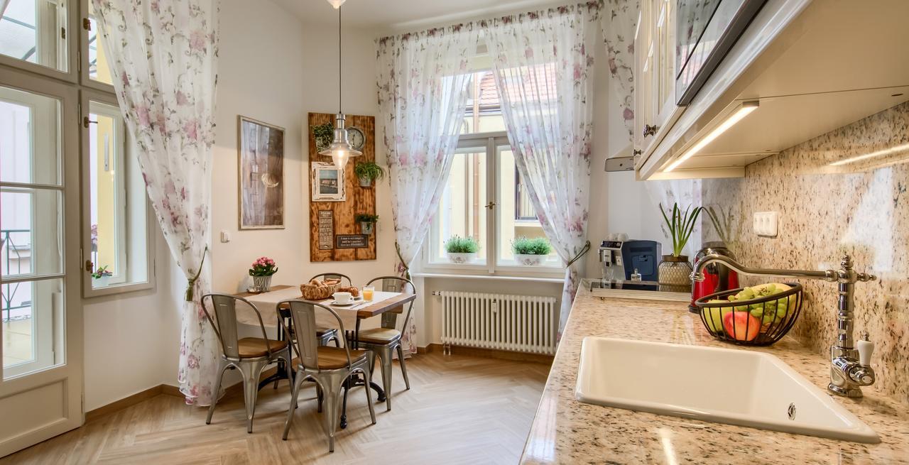 Pragueone Apartment,A/C,Terrace Eksteriør billede